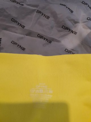 Leggings deportivos amarillos DFYNE