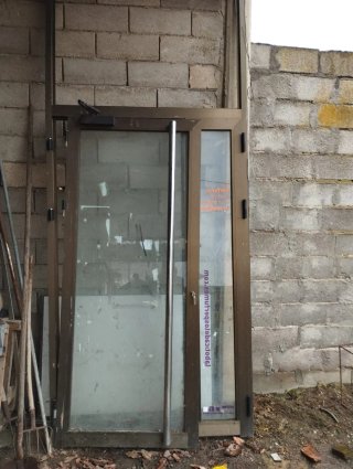 Puerta aluminio cristal seguridad