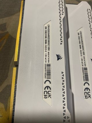 2x16GB Corsair Vengeance DDR4 Blanco