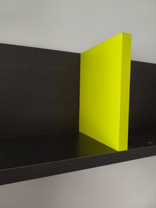 Estanterías de pared madera negra y verde