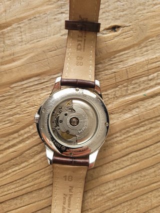 Reloj Hamilton Correa Marrón y Caja Plateada