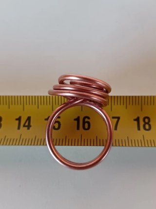 Anillo de cobre artesanal