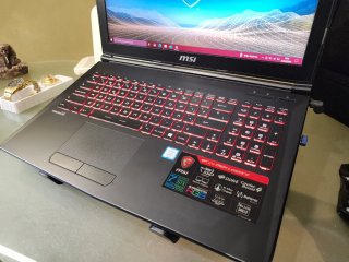 Portátil MSI Gaming core i7,32gb,2 discos,perfecto