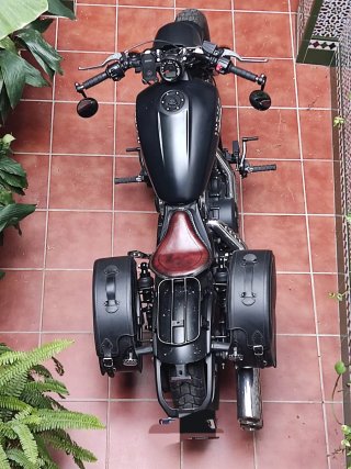 Indian Scout Bobber 2022 Negra