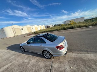 Mercedes-Benz Clase C320