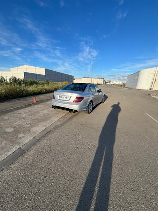 Mercedes-Benz Clase C320