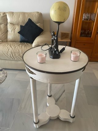 Mesa de comedor redonda de roble con seis sillas