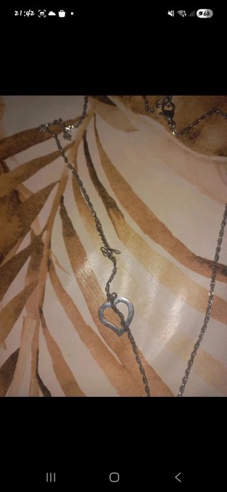Collana Guess cuore con strass