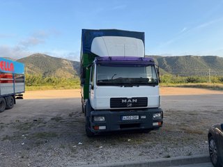 Camión MAN 280 - 12 palets