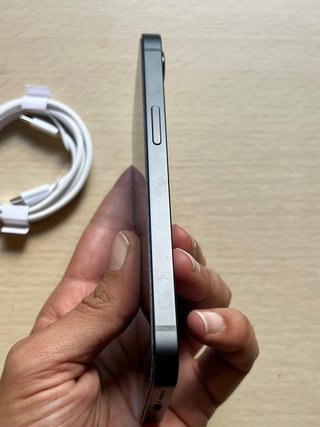 iPhone 16e GARANTÍA NUEVO 41 Ciclos