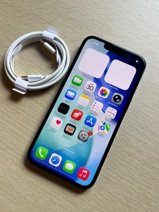 iPhone 16e GARANTÍA NUEVO 41 Ciclos