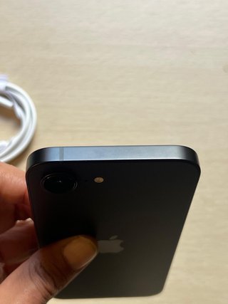 iPhone 16e GARANTÍA NUEVO 41 Ciclos