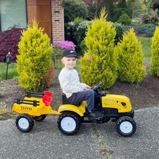 Tractor a Pedales para Niños de 3+ Años con Remolque, Rastrillo y Pala, Coche Montable con Claxon, Amarillo