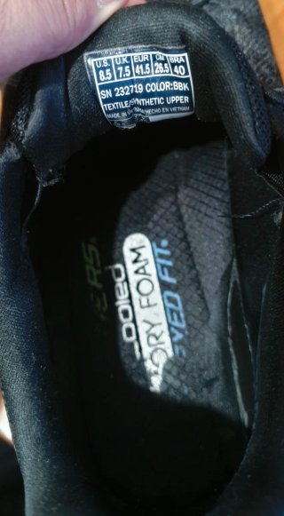 Skechers D'Lux Walker 2.0 Negro/Gris