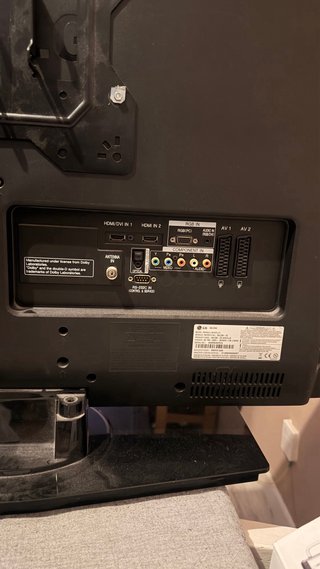 Televisor LG Negro gratis