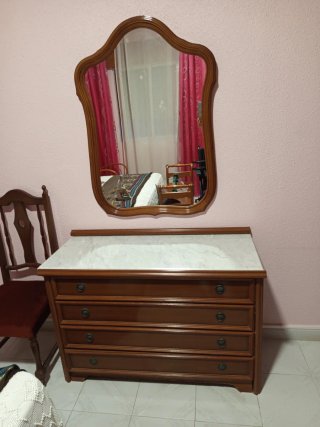 Muebles antiguos de madera