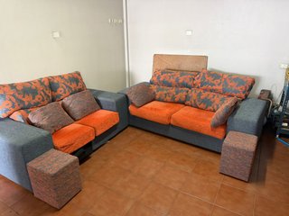 Sofá modular tela gris y naranja
