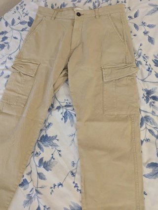 Pantalón cargo Springfield beige hombre talla 40