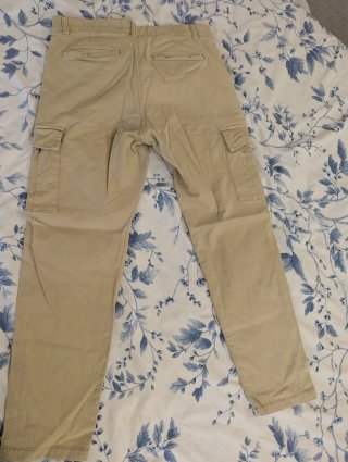 Pantalón cargo Springfield beige hombre talla 40