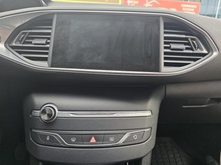Peugeot 308 5p Allure 1.6 BlueHDi 74KW 100CV