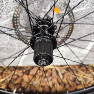 Ruedas Shimano RX010 Disco + Cubiertas Gravel