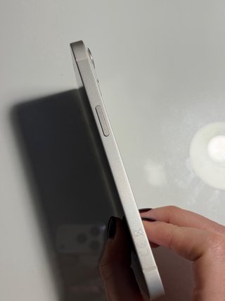 iPhone 13 Blanco 128GB, intacto, en caja original
