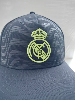 Gorra Real Madrid Logo Amarillo