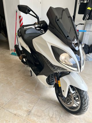 Kymco Xciting S 400 2017 Blanca