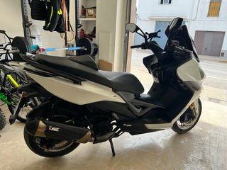 Kymco Xciting S 400 2017 Blanca