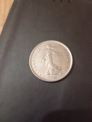 N.3 monedas extranjeras Lotes de 10 monedas
