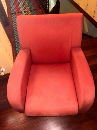 Sillón individual rojo, sofá