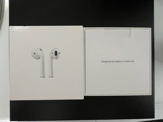 Caja AirPods Apple