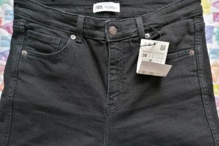 Jeans skinny negros Zara
