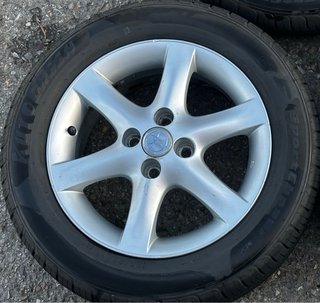 Llantas 15” Toyota Corolla