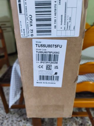 Televisión Samsung Crystal UHD 55, a estrenar.