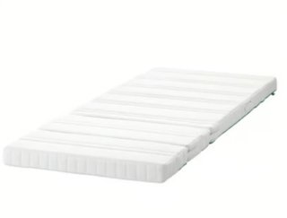 Cama extensible rosa IKEA con colchón