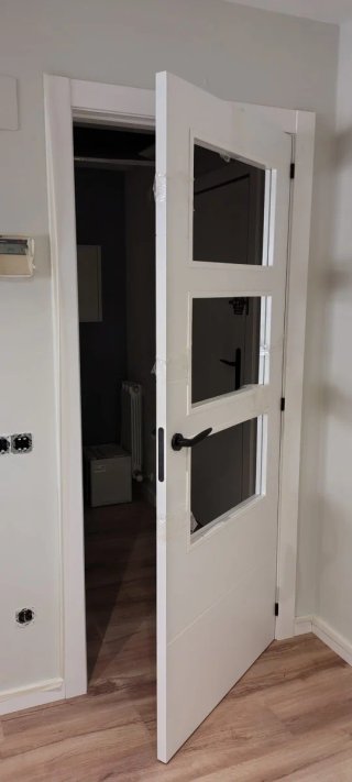 Carpintería instalación de puertas ventanas