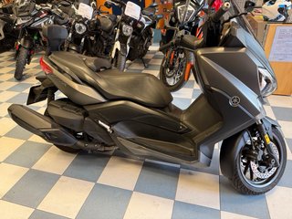 YAMAHA. XMAX 400 ABS