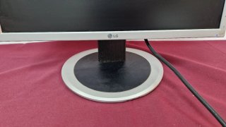 Monitor LG Flatron Plata