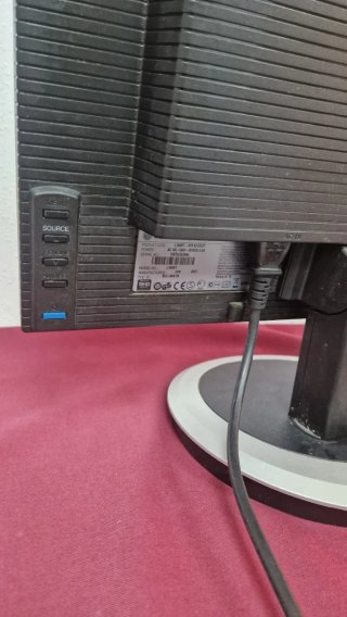 Monitor LG Flatron Plata