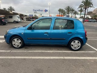 Renault Clio 2003