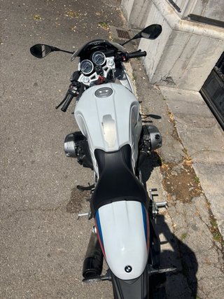 BMW R nineT Racer Blanca