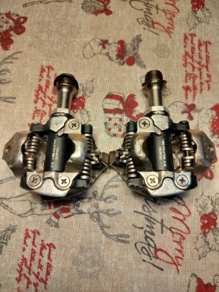 Pedales Shimano XT Deore