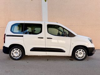 Opel Combo Life 2019 pegatina C