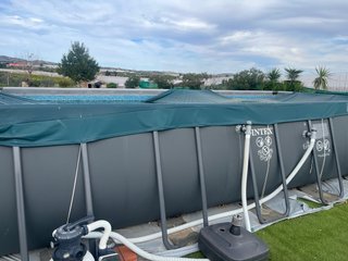 Piscina Intex Gris