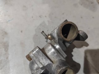 Caja termostato Opel Manta