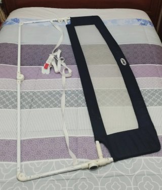 Barrera de seguridad para cama, de la marca JANE.