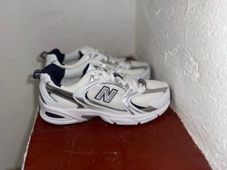 Zapatillas New Balance 720 Gris/Blanco