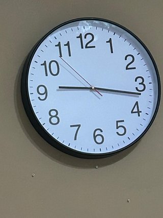 Reloj de pared redondo