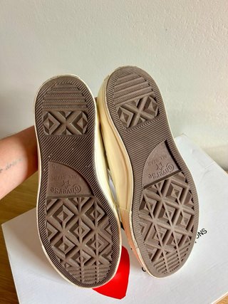 Converse x Comme des Garçons PLAY Chuck 70 - 37.5